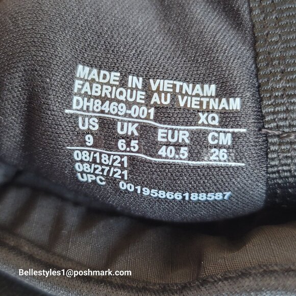 NIKE Asuna 2 Sporty Quilted Slide Sandals- Black/White color- Women’s Size: 9 ⭐ - Picture 15 of 16